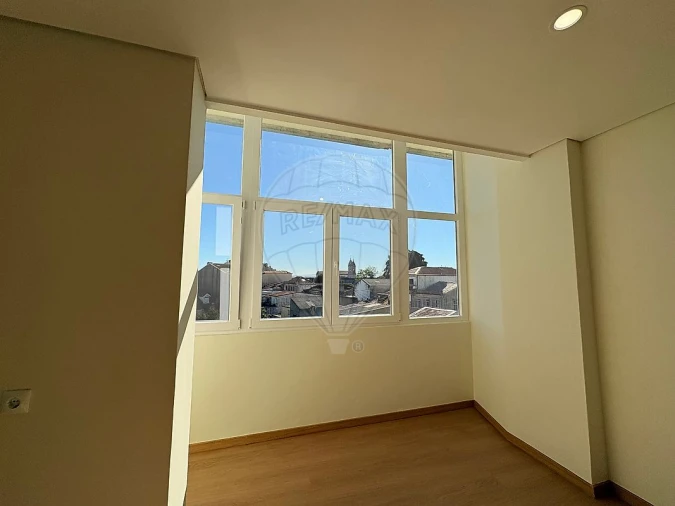 Apartamento T0 para Venda em Bonfim Foto 3