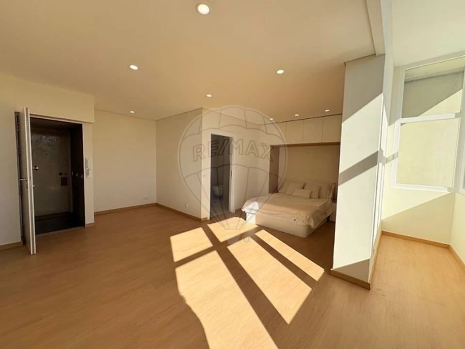 Apartamento T0 para Venda em Bonfim Foto 2