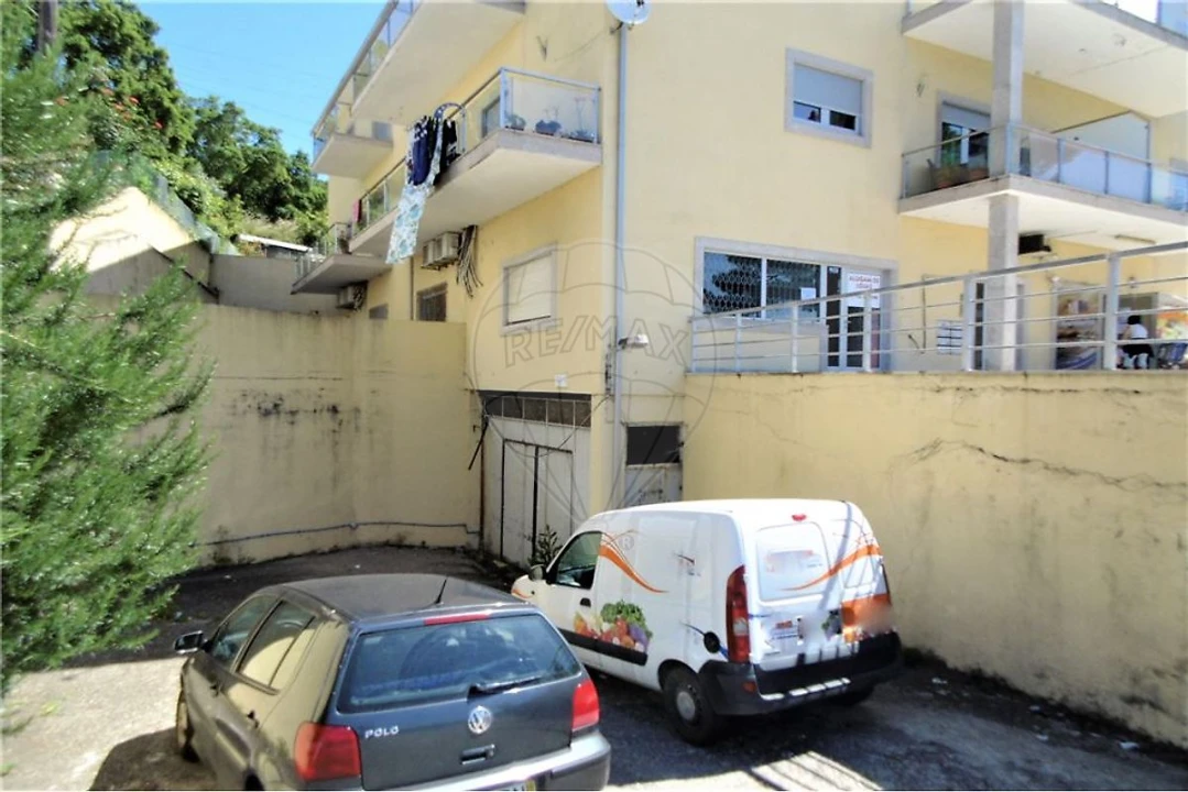 Armazém para Venda em Rio Mau Foto 2