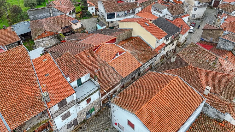 Moradia T2 para Venda em Possacos Foto 3