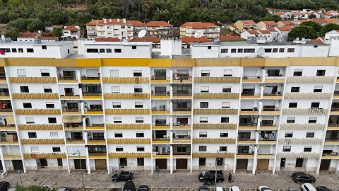 Apartamento T3 para Venda em Castanheira do Ribatejo e Cachoeiras