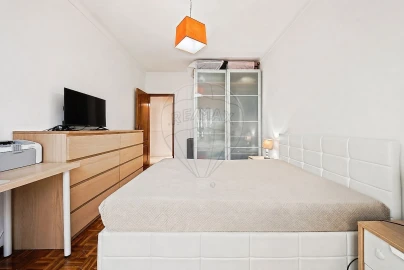 Apartamento T3 para Venda em Castanheira do Ribatejo e Cachoeiras