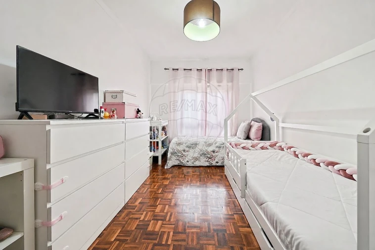 Apartamento T3 para Venda em Castanheira do Ribatejo e Cachoeiras Foto 21