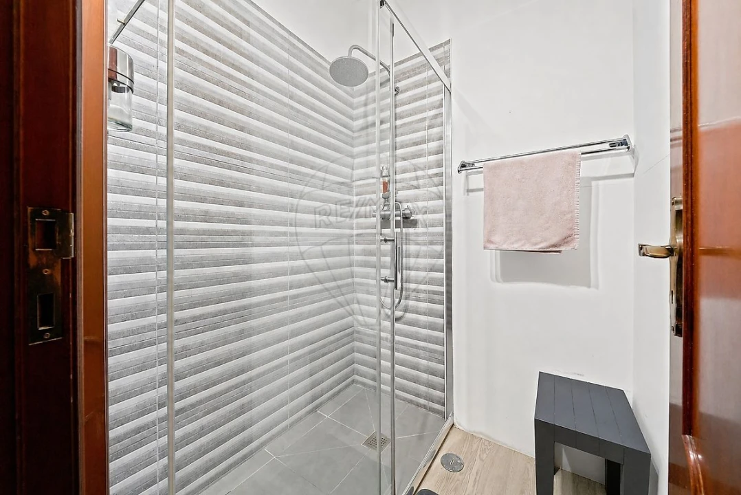 Apartamento T3 para Venda em Castanheira do Ribatejo e Cachoeiras Foto 23