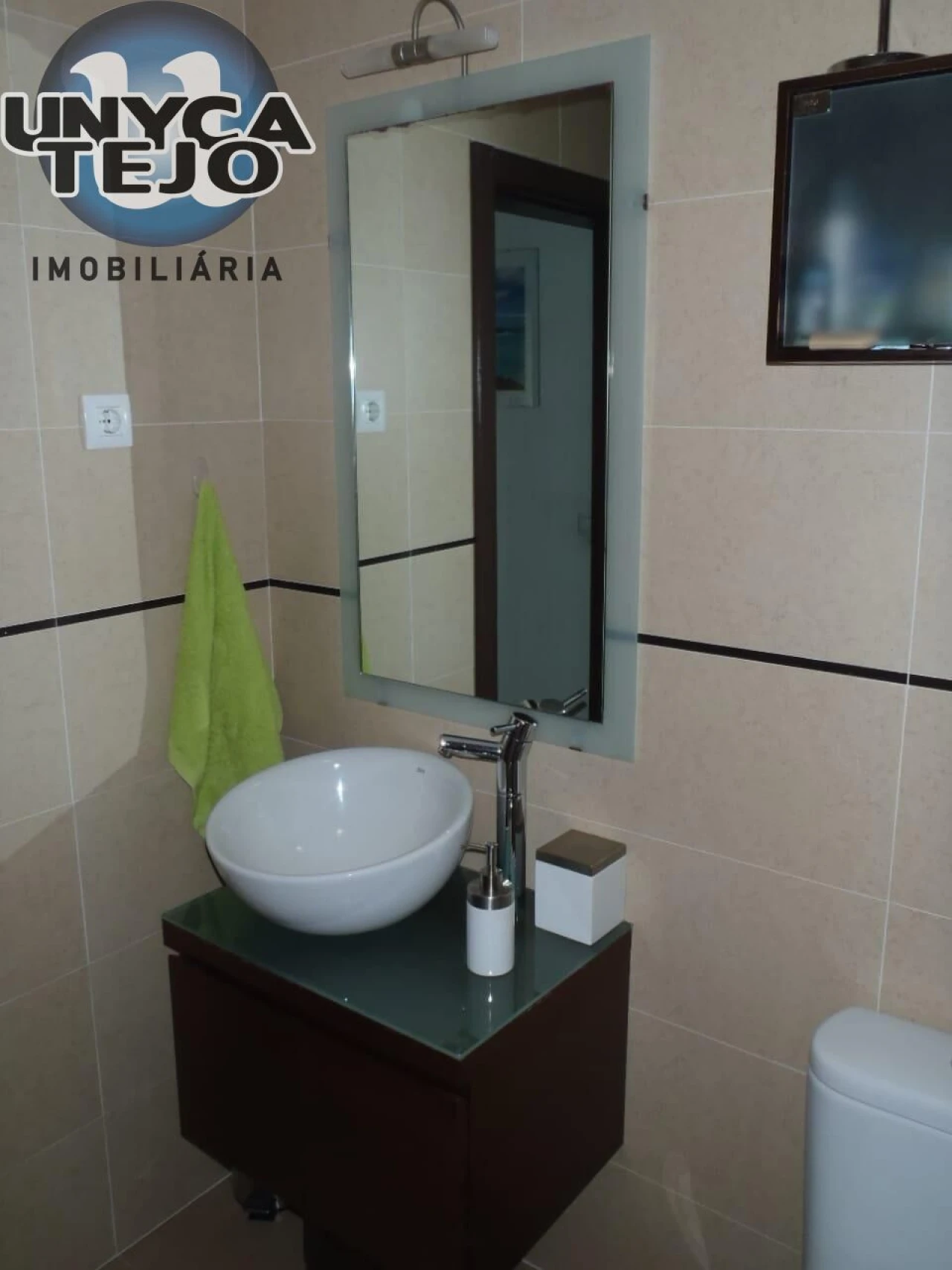 Apartamento T1 para Venda em Corroios Foto 12