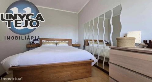 Apartamento T1 para Venda em Corroios