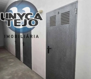 Apartamento T1 para Venda em Corroios
