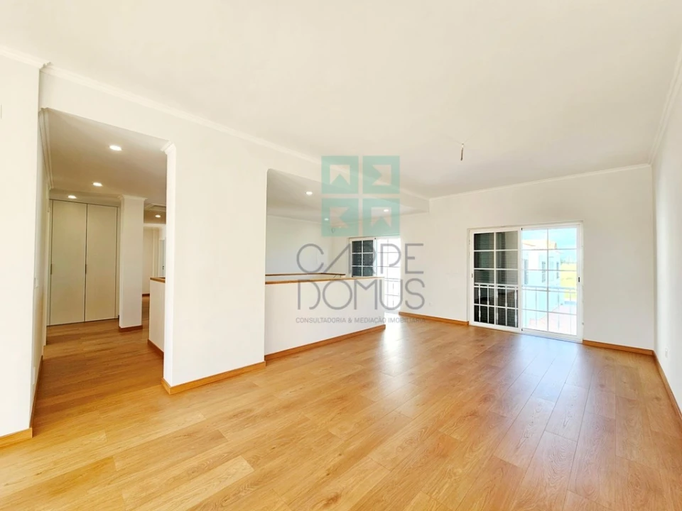 Moradia T5 para Venda em Alpiarça Foto 37