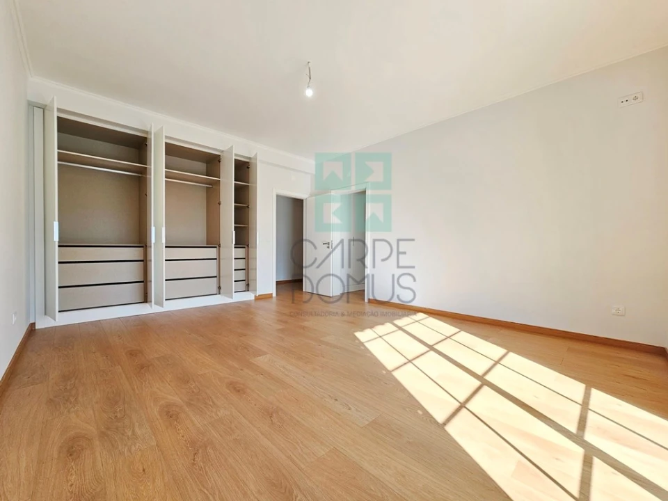 Moradia T5 para Venda em Alpiarça Foto 40