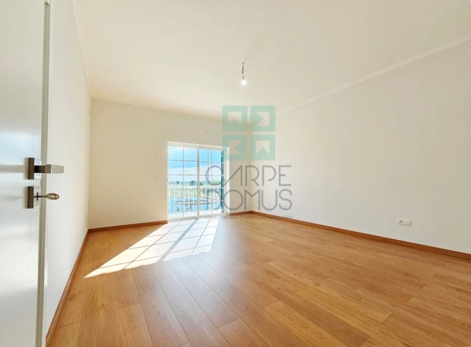 Moradia T5 para Venda em Alpiarça Foto 39
