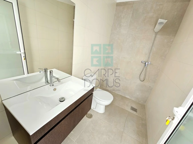 Moradia T5 para Venda em Alpiarça Foto 45