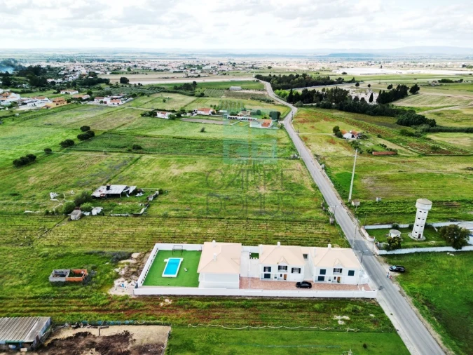 Moradia T5 para Venda em Alpiarça Foto 52