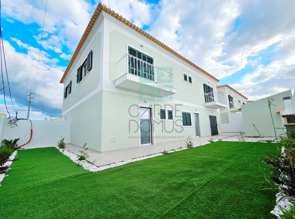 Moradia T5 para Venda em Alpiarça Foto 50