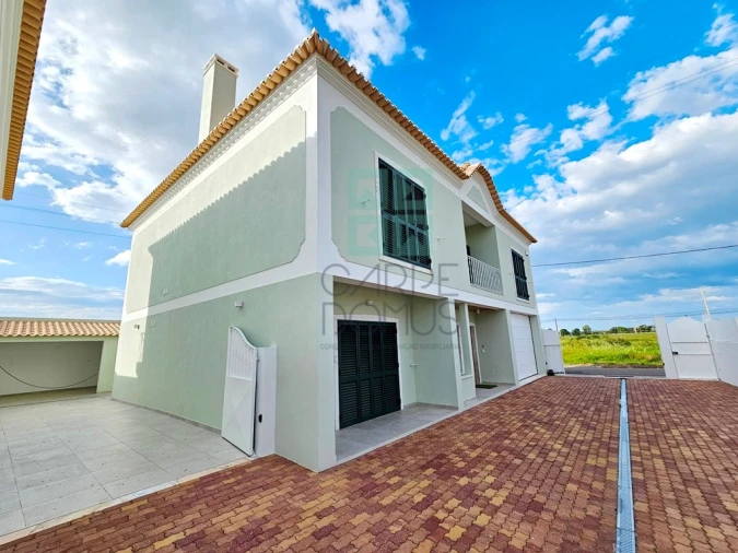 Moradia T5 para Venda em Alpiarça Foto 43