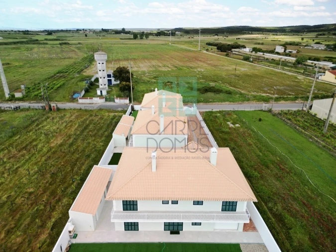 Moradia T5 para Venda em Alpiarça Foto 51
