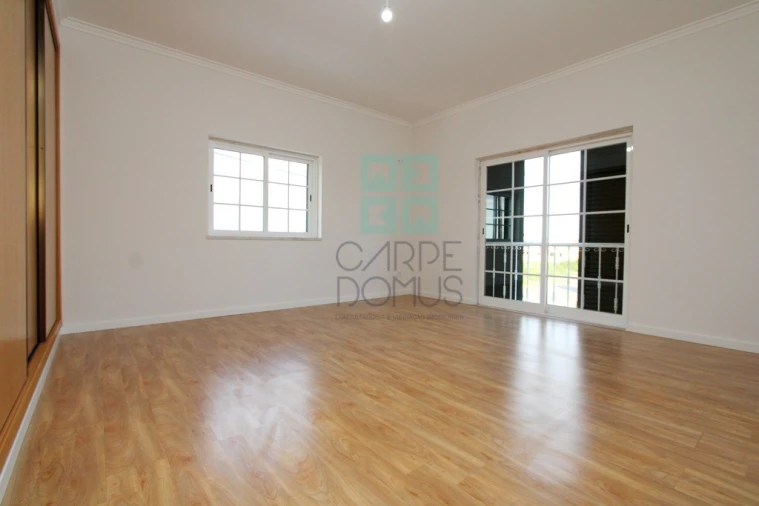 Moradia T5 para Venda em Alpiarça Foto 39