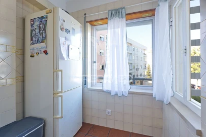Apartamento T2 para Venda em Corroios