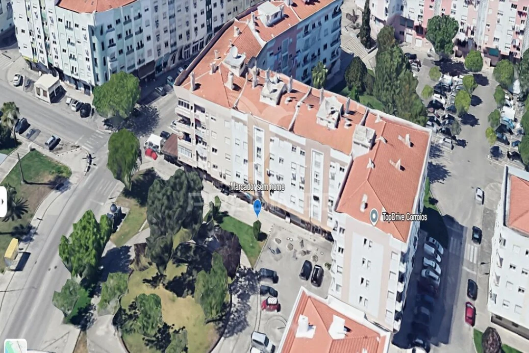 Apartamento T2 para Venda em Corroios Foto 3