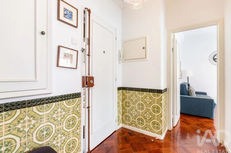 Apartamento T1 para Venda em Arroios Foto 7
