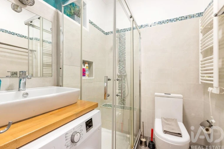 Apartamento T1 para Venda em Arroios Foto 14
