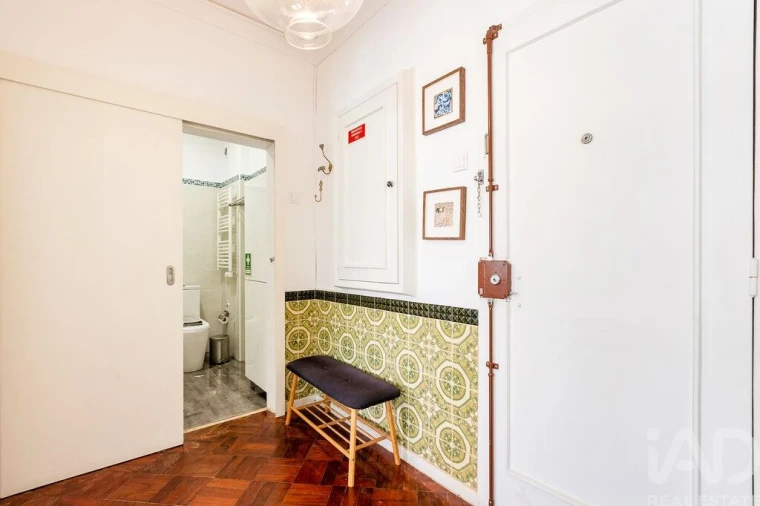 Apartamento T1 para Venda em Arroios Foto 13