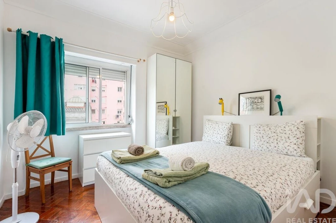 Apartamento T1 para Venda em Arroios Foto 9