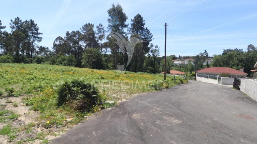 Terreno para Venda em Vila Verde e Barbudo