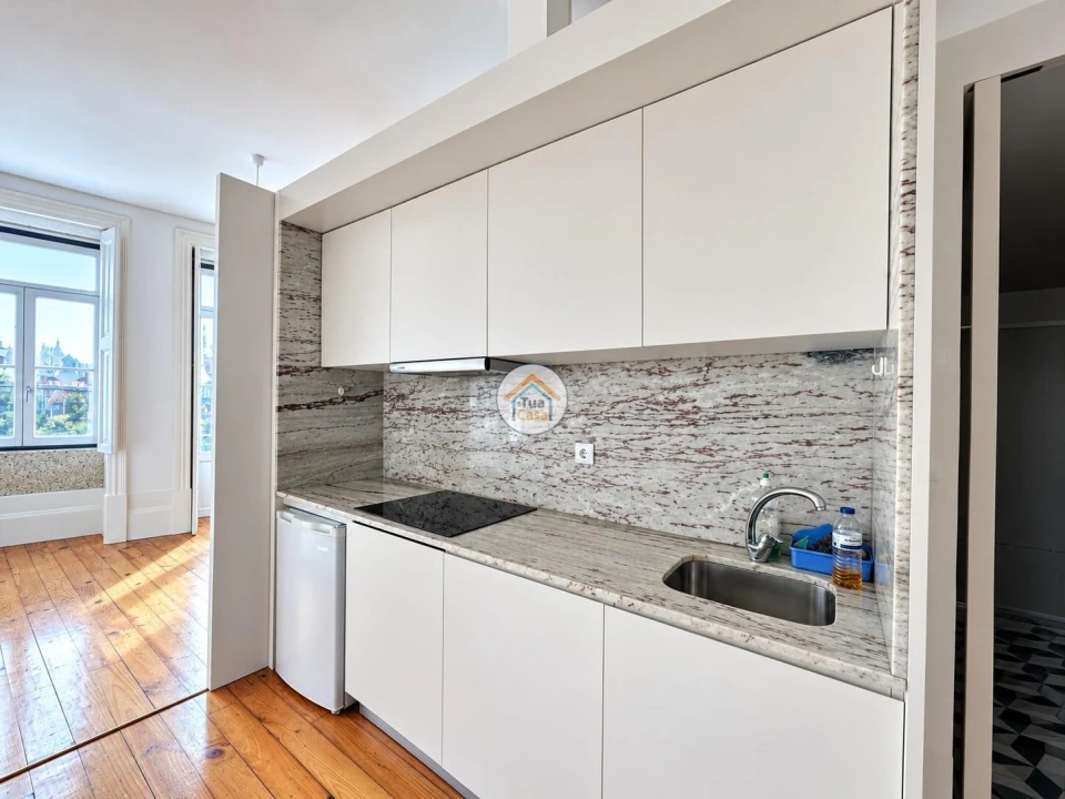 Apartamento T1 para Venda em Cedofeita, Santo Ildefonso, Sé, Miragaia, São Nicolau e Vitória Foto 8