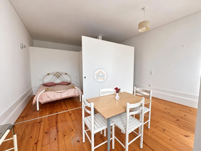 Apartamento T1 para Venda em Cedofeita, Santo Ildefonso, Sé, Miragaia, São Nicolau e Vitória Foto 5