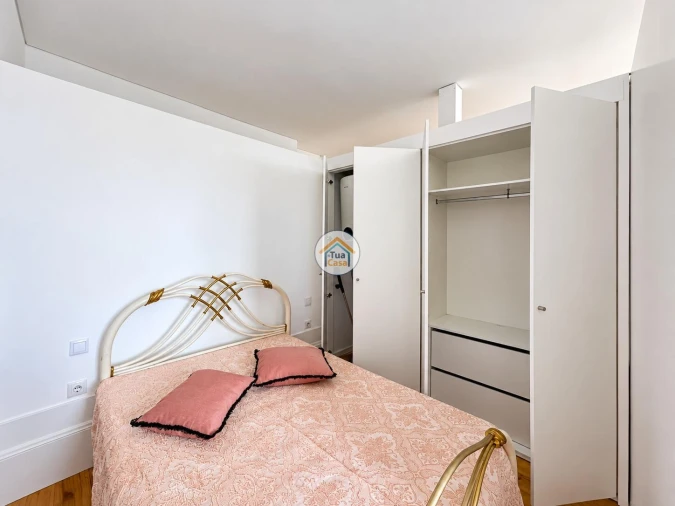 Apartamento T1 para Venda em Cedofeita, Santo Ildefonso, Sé, Miragaia, São Nicolau e Vitória Foto 9