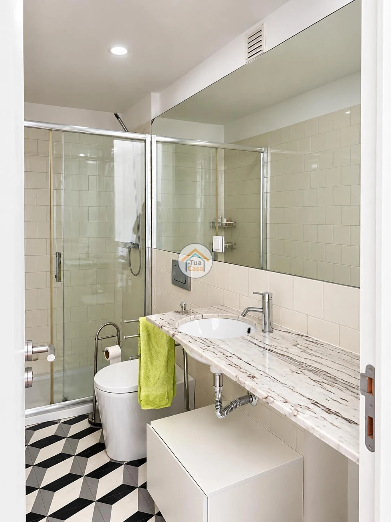 Apartamento T1 para Venda em Cedofeita, Santo Ildefonso, Sé, Miragaia, São Nicolau e Vitória Foto 3