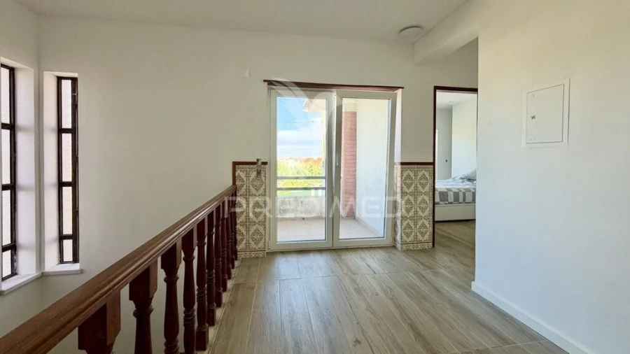 Moradia T4 para Venda em Fernao Ferro Foto 19
