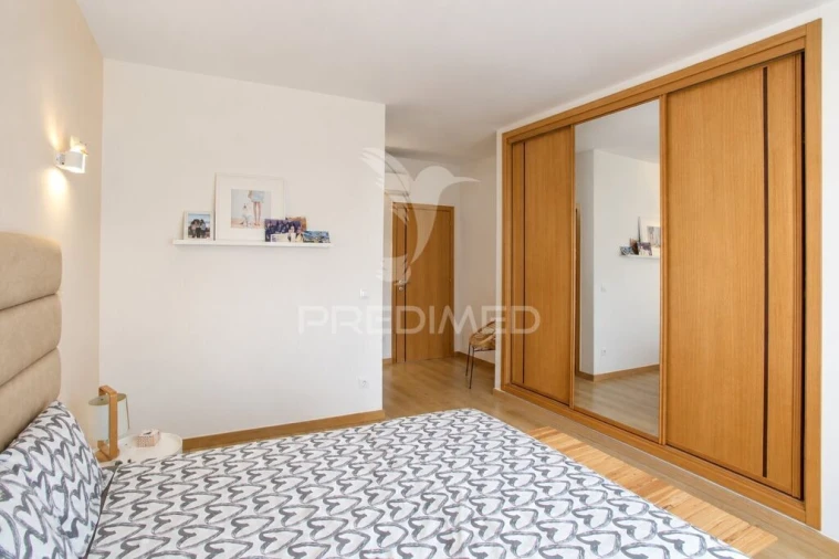 Moradia T4 para Venda em Portimão Foto 12