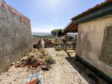 Moradia T2 para Venda em Famalicão