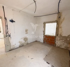 Moradia T2 para Venda em Famalicão