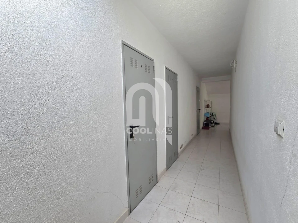 Apartamento T2 para Venda em Queluz e Belas Foto 43