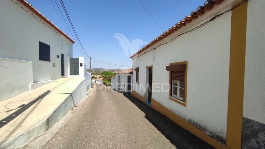 Moradia T3 para Venda em Vila de Frades Foto 3