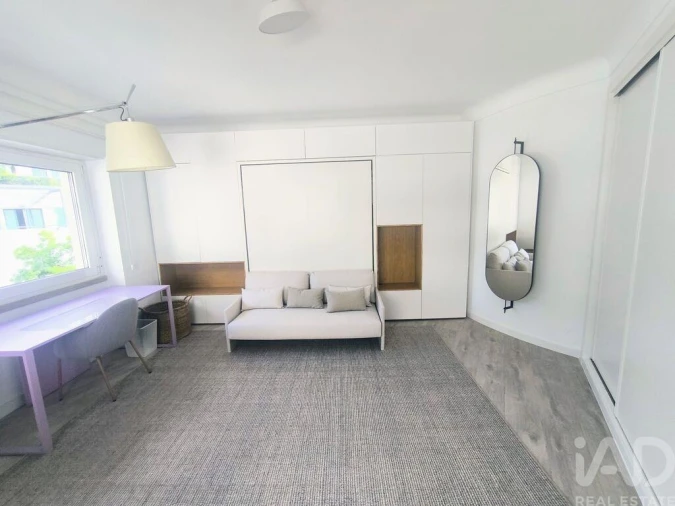 Apartamento T1 para Arrendamento em Santo António Foto 3