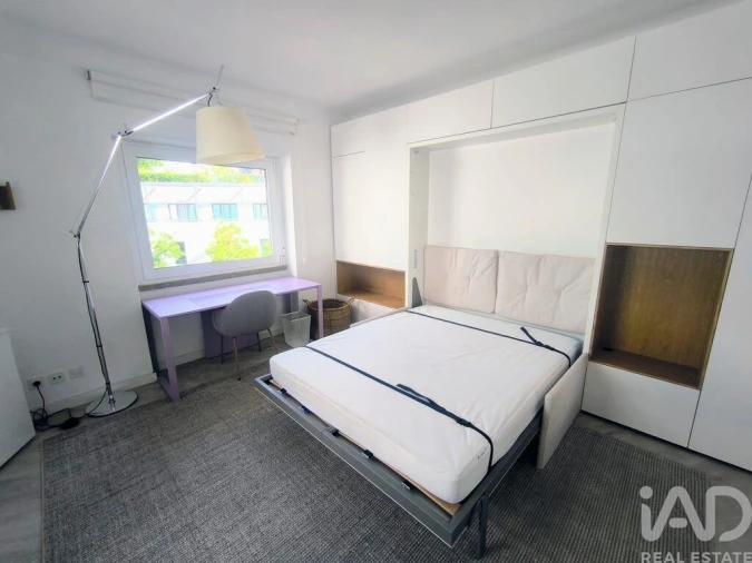 Apartamento T1 para Arrendamento em Santo António Foto 6