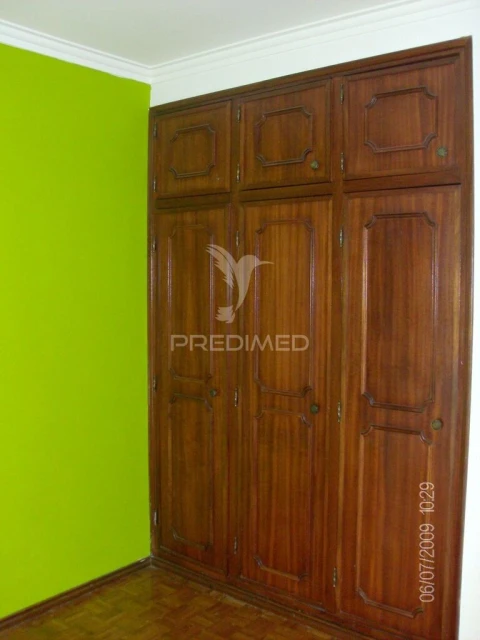 Apartamento T2 para Venda em Charneca de Caparica e Sobreda