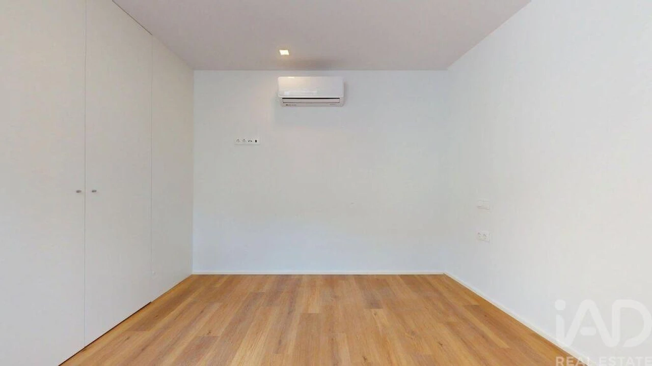 Apartamento T1 para Venda em Bonfim Foto 10