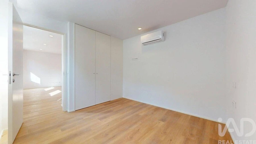 Apartamento T1 para Venda em Bonfim Foto 12