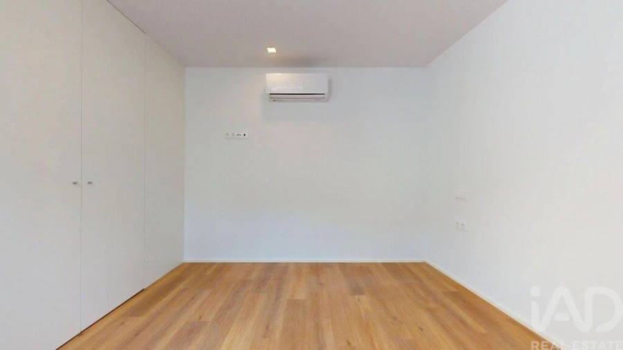 Apartamento T1 para Venda em Bonfim Foto 10