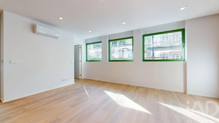Apartamento T1 para Venda em Bonfim Foto 8