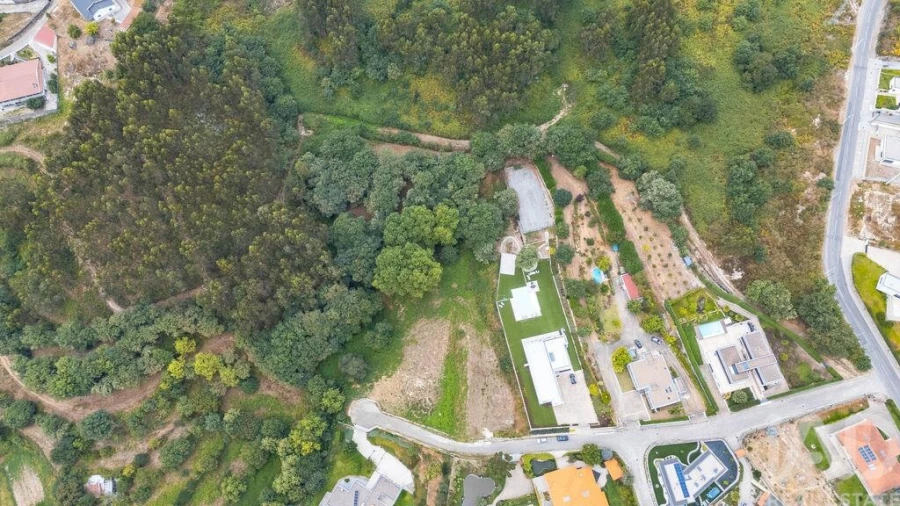 Terreno para Venda em Recezinhos (São Mamede) Foto 2