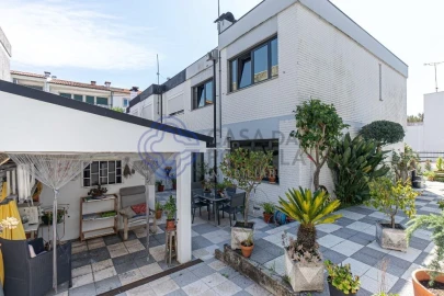 Moradia T4 para Venda em Real, Dume e Semelhe