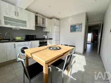 Apartamento T2 para Venda em Lagos (São Sebastião e Santa Maria)