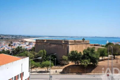 Apartamento T2 para Venda em Lagos (São Sebastião e Santa Maria)