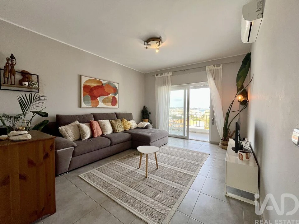 Apartamento T2 para Venda em Lagos (São Sebastião e Santa Maria) Foto 1