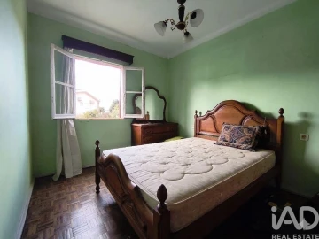 Moradia T4 para Venda em Geraz do Lima (Santa Maria, Santa Leocádia, Moreira), Deão